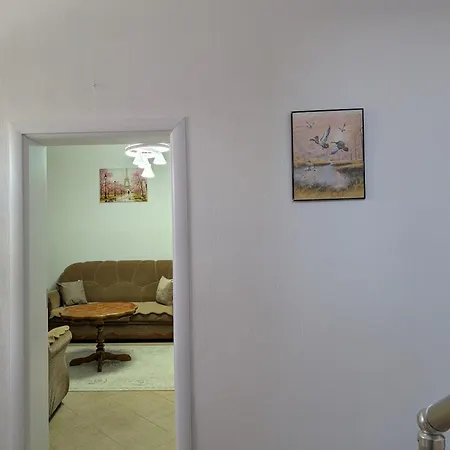 7 Durrës