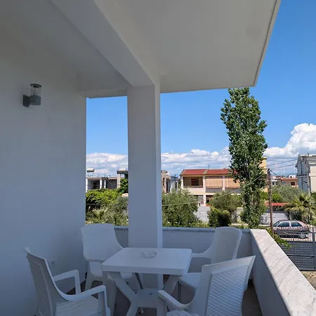 7 Vila Durrës