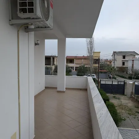 7 * Durres
