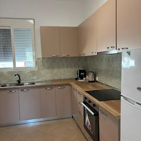 Villa 7 Durrës