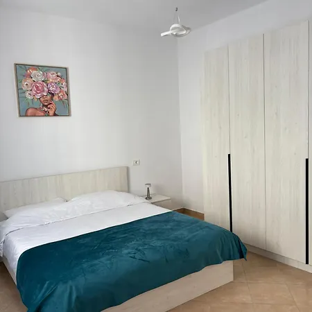 Villa 7 Durrës