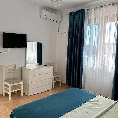7 Villa *